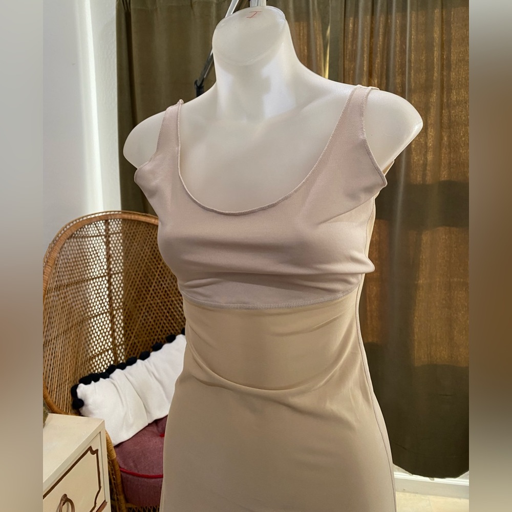 Spanx Shape-wear - Picture 3 of 5